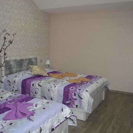 Golden Way Hotel Tbiliszi Kültér fotó