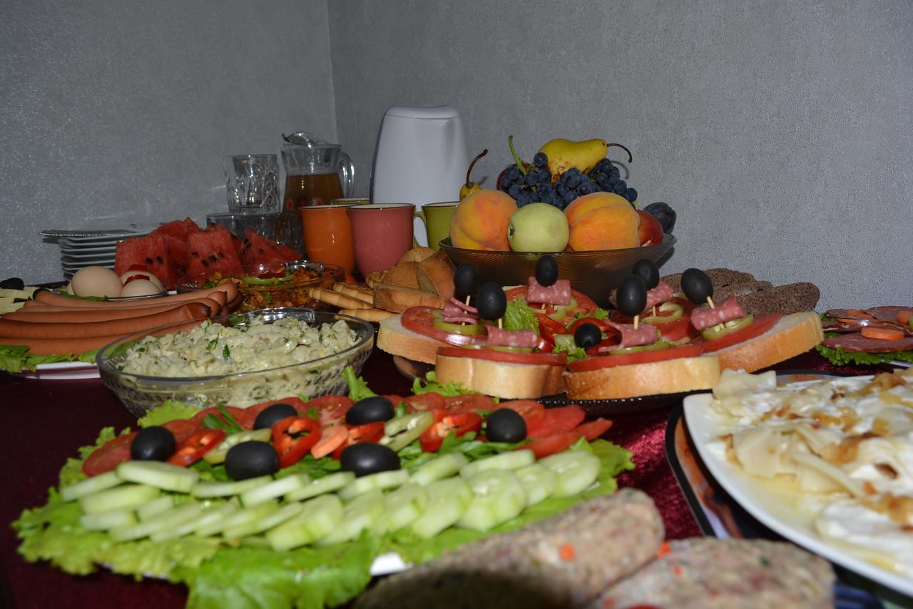 Golden Way Hotel Tbiliszi Kültér fotó