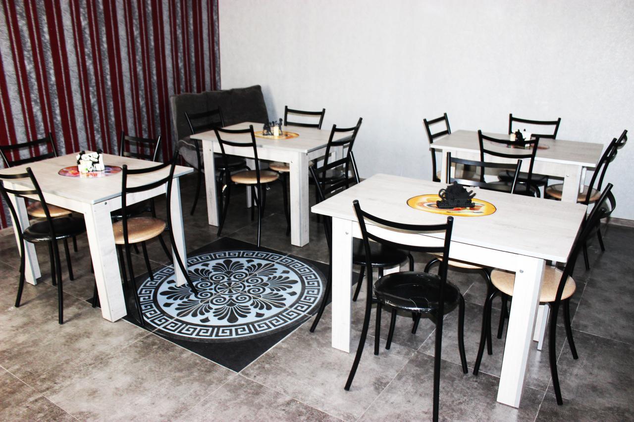 Golden Way Hotel Tbiliszi Kültér fotó