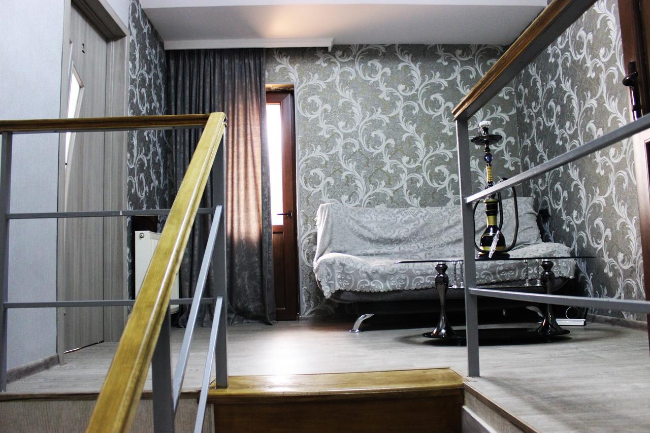 Golden Way Hotel Tbiliszi Kültér fotó