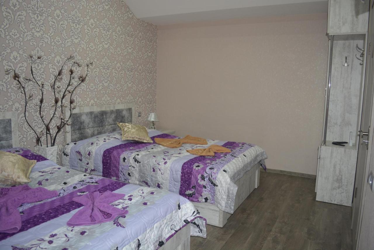 Golden Way Hotel Tbiliszi Kültér fotó